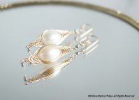 【Tsubomi】14KGF Earrings"White PearlxGemstone Silver Hematite"