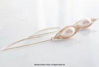 【Tsubomi】14KGF Leaf Hook Earrings,"White Pearl"
