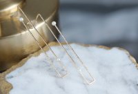 【14KGF】Asymmetry Tiny White Pearl Parallel Earrings